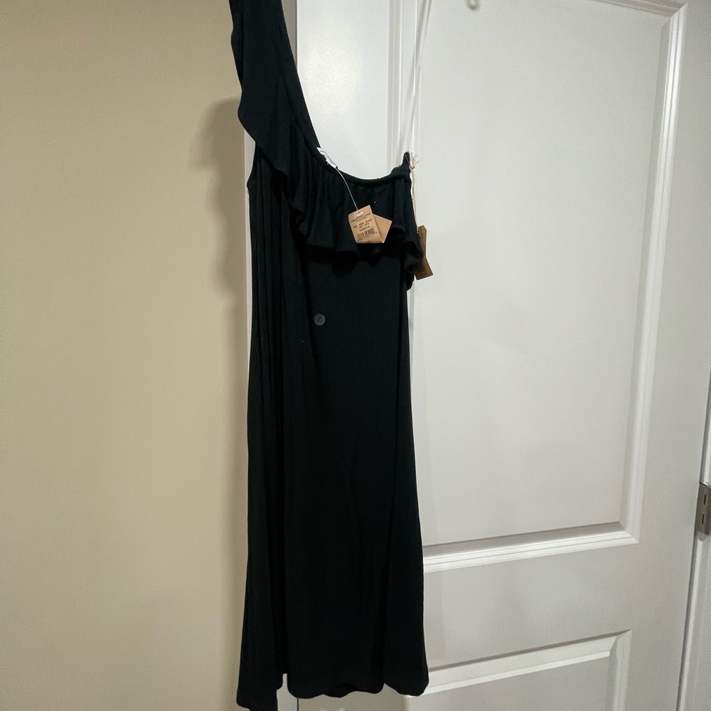 American Eagle Black One-Shoulder Dress